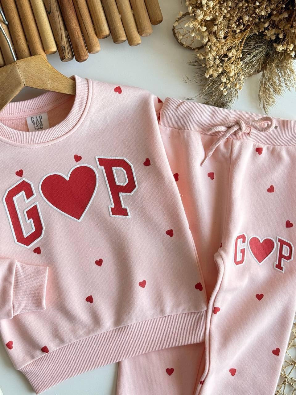 Gap Hearts Set