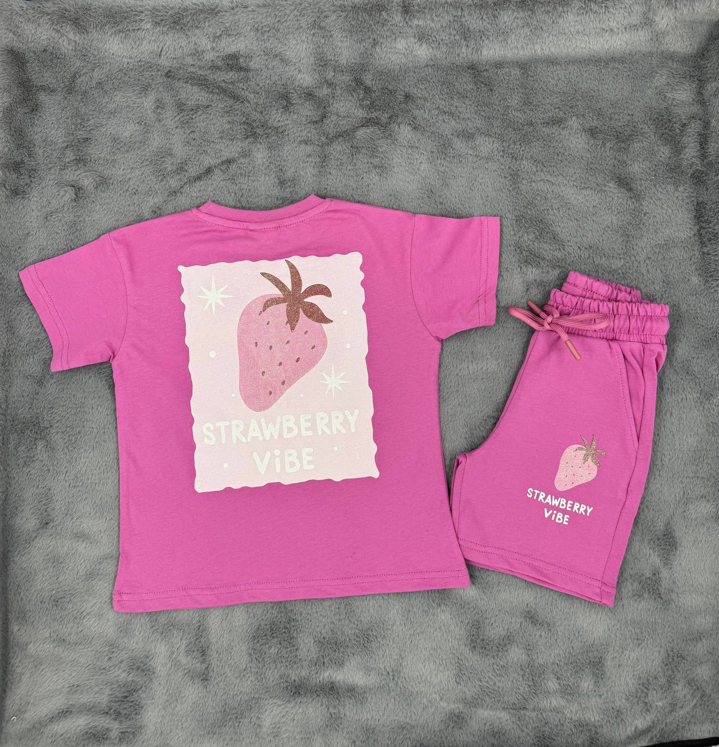 Strawberry Vibe Glitter Summer Set