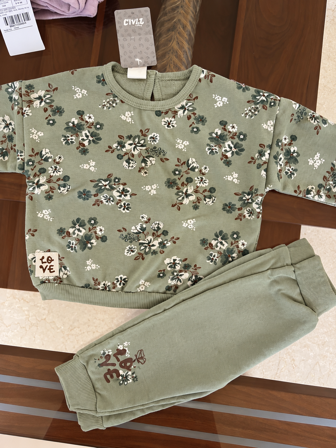 Flowers Joggers Set