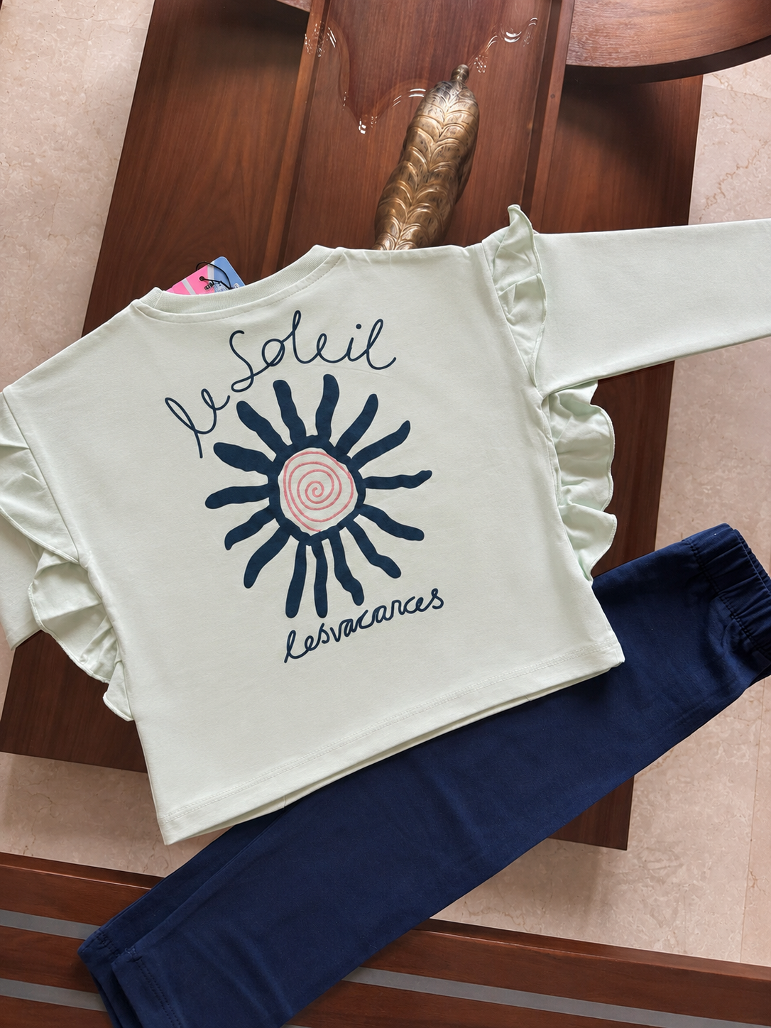 Le Soleil Set