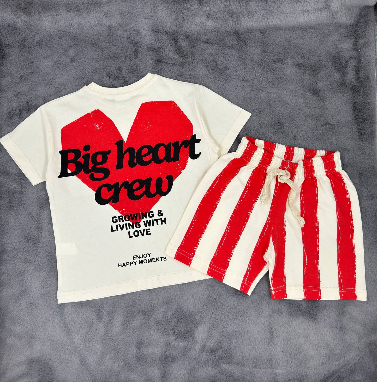 Big Heart Crew Set