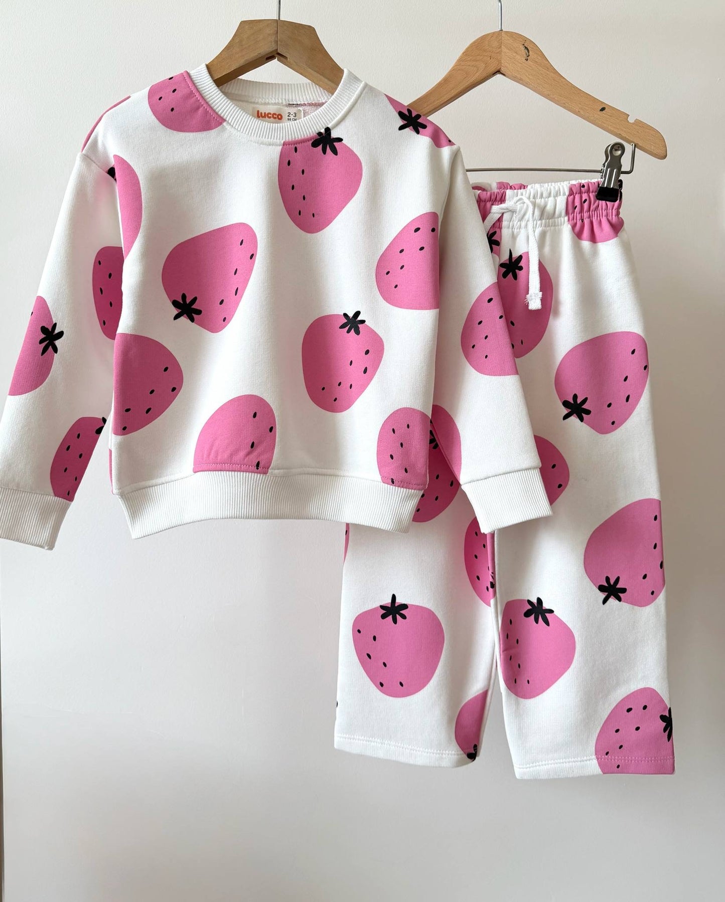 White Strawberry Wide Leg Set