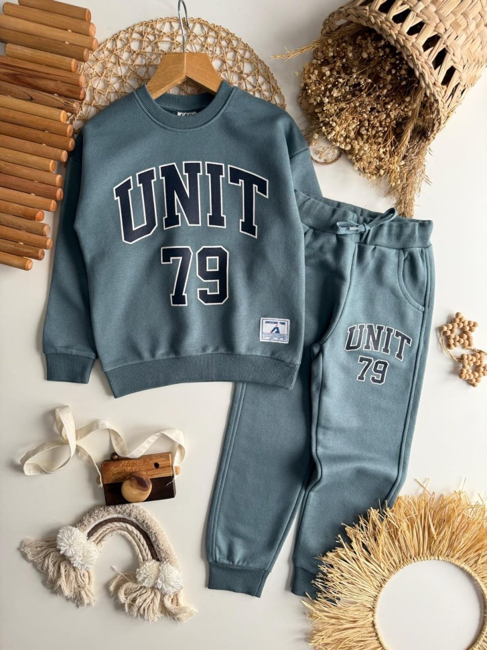 Unit 79 Green Set