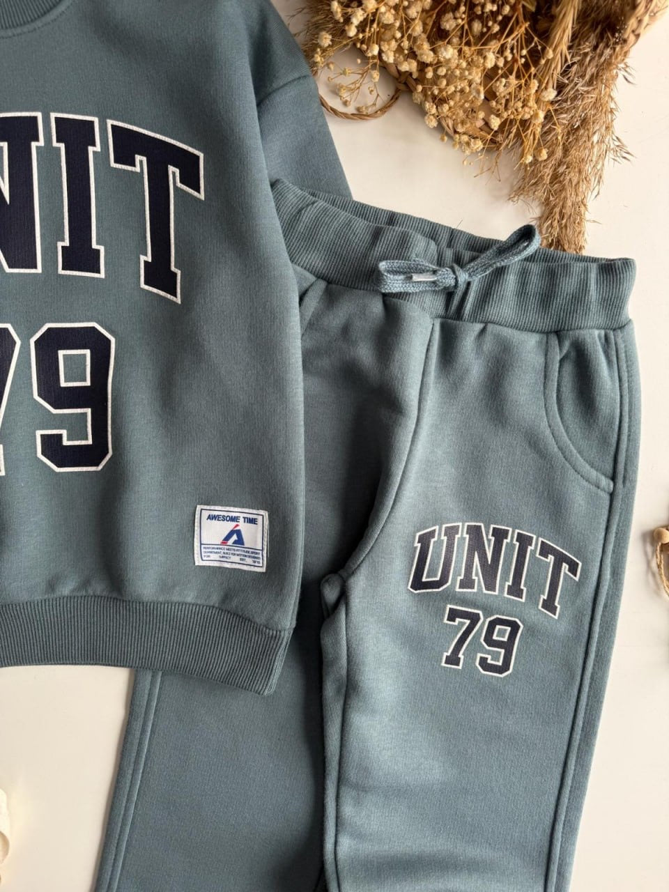 Unit 79 Green Set
