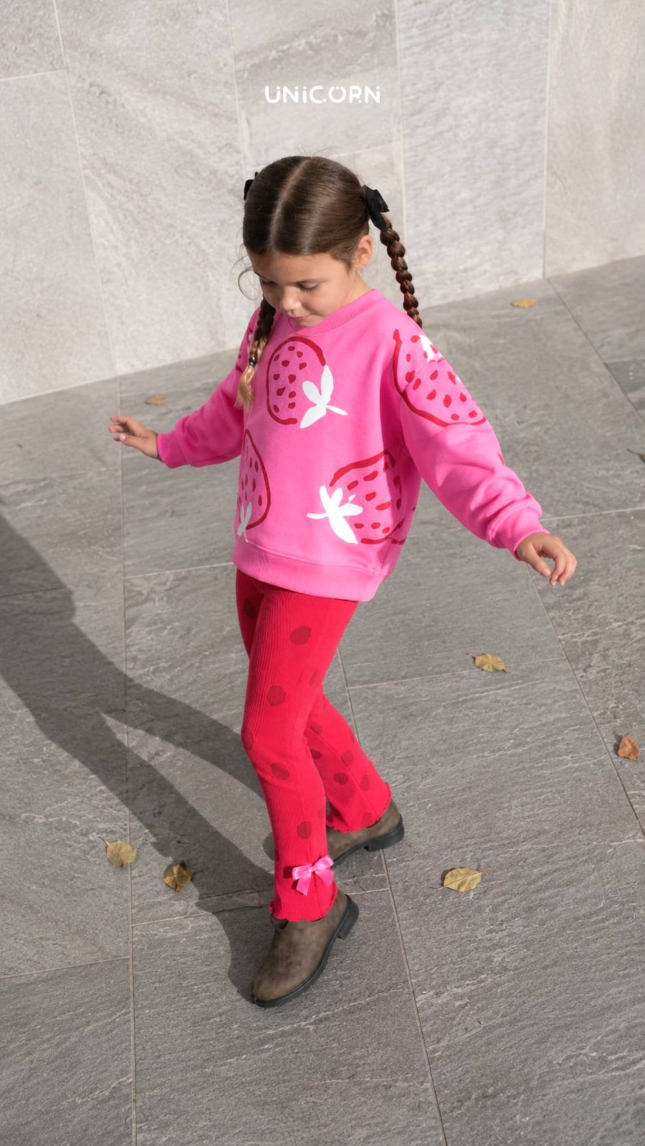 Strawberry Flare Leggings Set