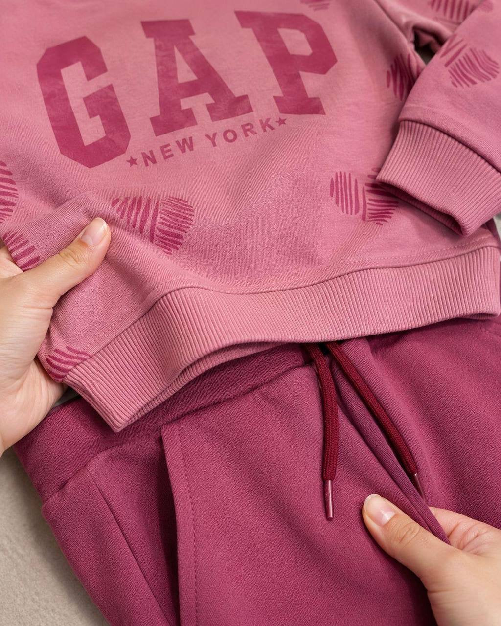 Gap Wide Leg Hearts Set