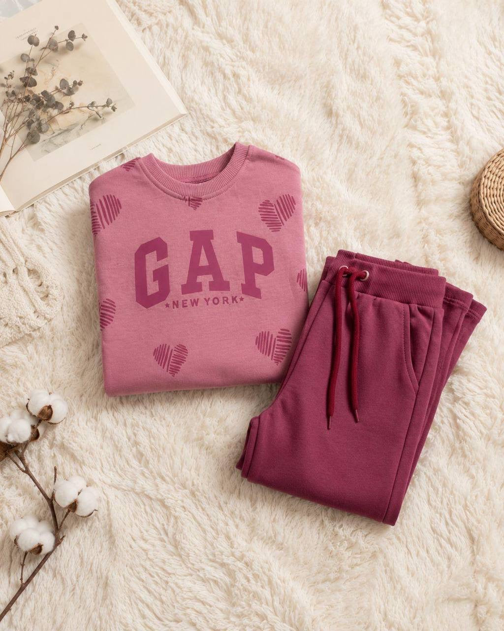 Gap Wide Leg Hearts Set