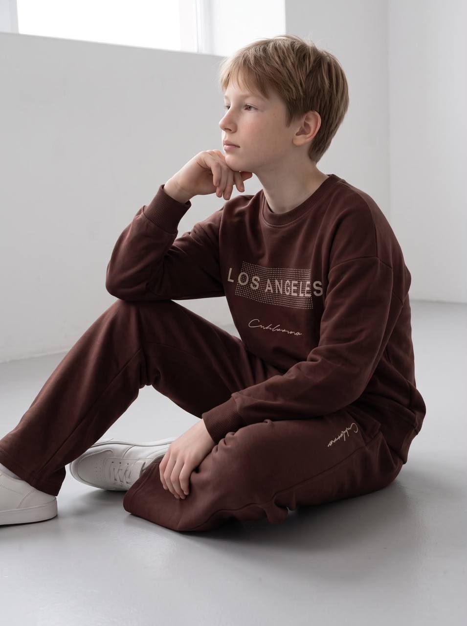 Los Angeles Brown Set