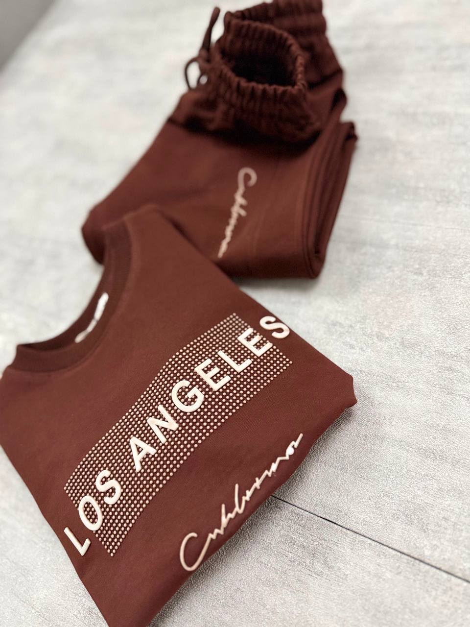Los Angeles Brown Set